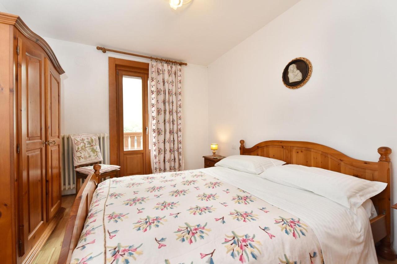 Residence Castelli Breuil-Cervinia Bagian luar foto