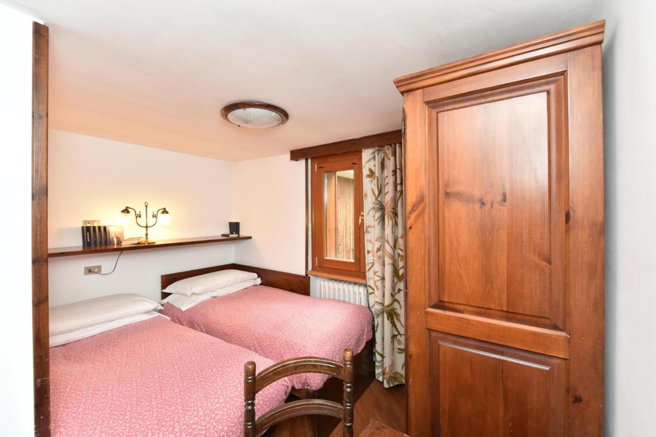 Residence Castelli Breuil-Cervinia Bagian luar foto