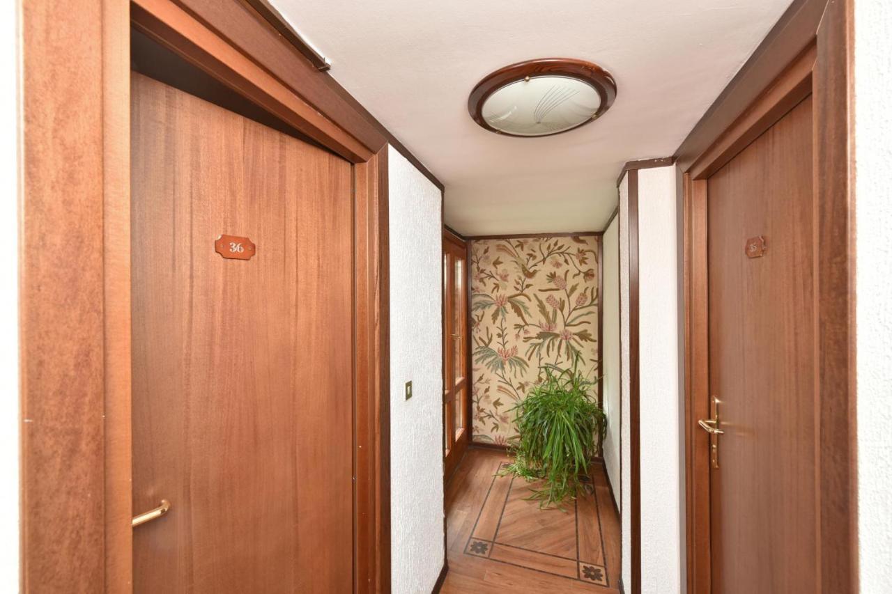 Residence Castelli Breuil-Cervinia Bagian luar foto